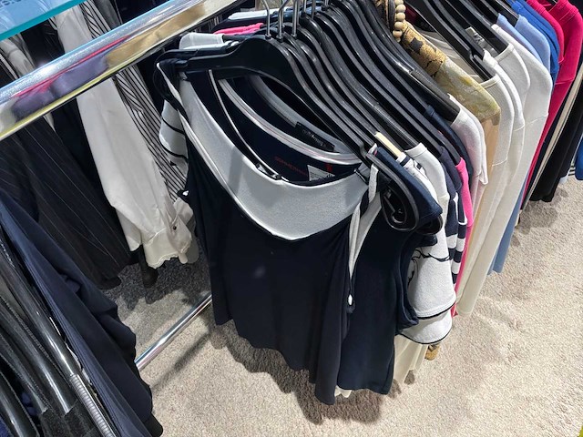 Dames blouses, rokken, jurken en broeken (400 stuks) - afbeelding 81 van  94