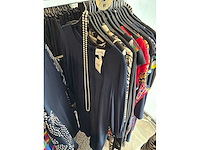 Dames blouses, rokken, jurken en broeken (420 stuks) - afbeelding 20 van  105