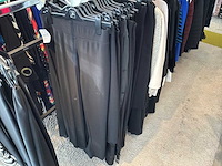 Dames blouses, rokken, jurken en broeken (420 stuks) - afbeelding 29 van  105