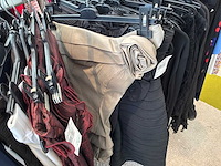 Dames blouses, rokken, jurken en broeken (420 stuks) - afbeelding 52 van  105