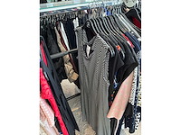 Dames blouses, rokken, jurken en broeken (420 stuks) - afbeelding 79 van  105