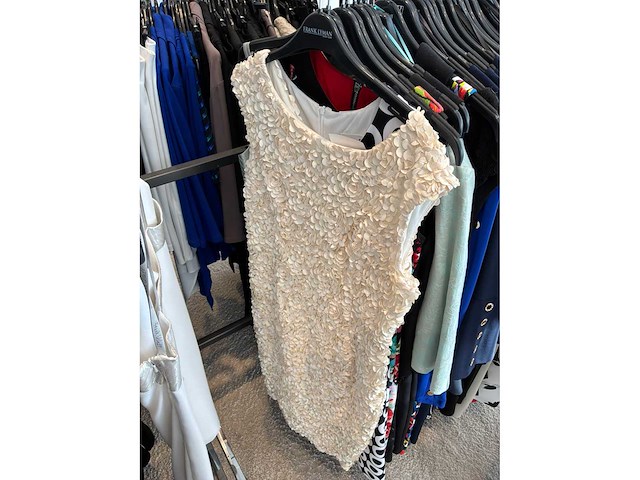 Dames blouses, rokken, jurken en broeken (420 stuks) - afbeelding 94 van  105