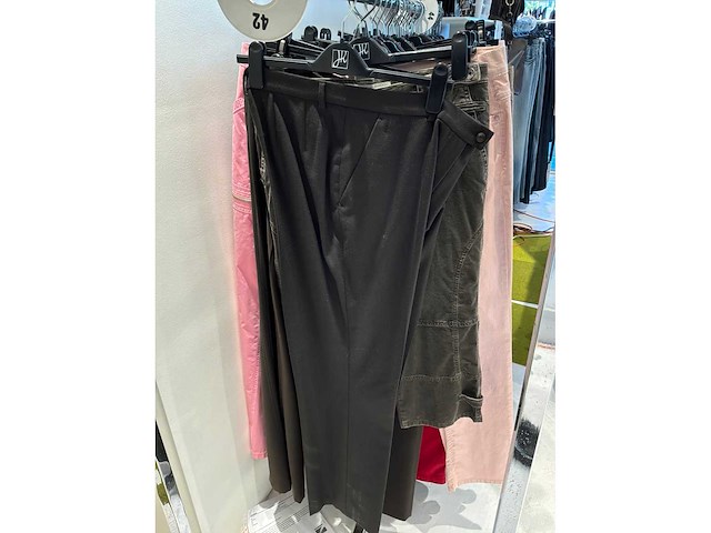 Dames broeken (125 stuks) - afbeelding 2 van  60