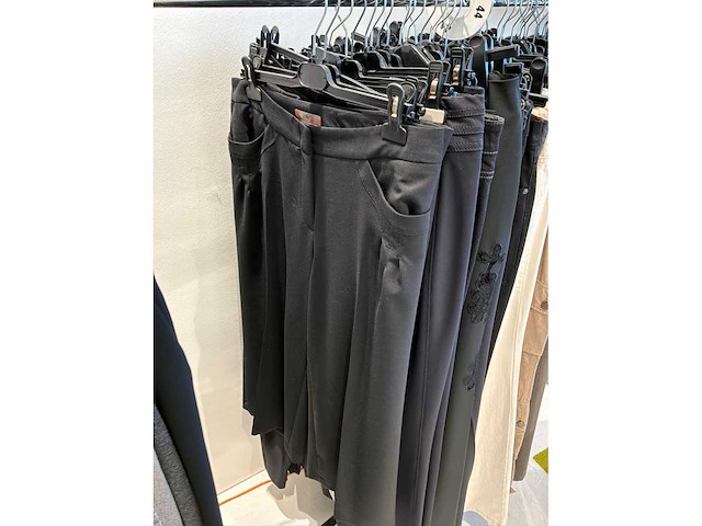 Dames broeken (125 stuks) - afbeelding 15 van  60