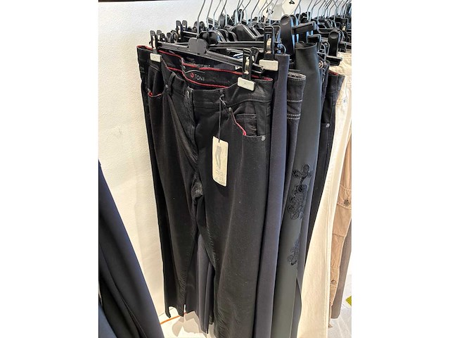 Dames broeken (125 stuks) - afbeelding 19 van  60