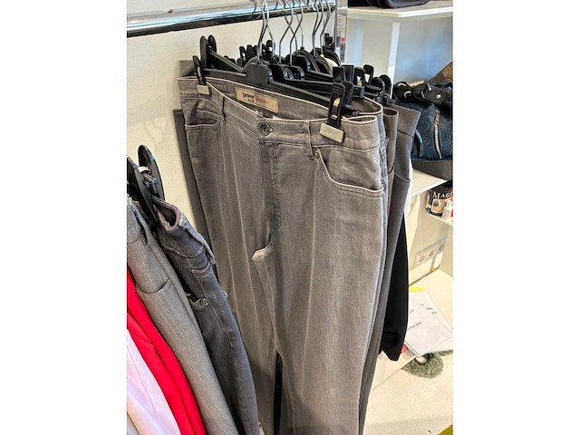 Dames broeken (125 stuks) - afbeelding 41 van  60