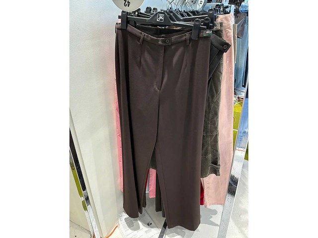 Dames broeken (125 stuks) - afbeelding 60 van  60