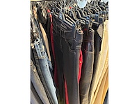 Dames broeken (178 stuks) - afbeelding 11 van  60