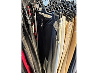 Dames broeken (178 stuks) - afbeelding 17 van  60