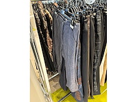 Dames broeken (178 stuks) - afbeelding 22 van  60