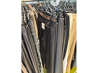 Dames broeken (178 stuks) - afbeelding 29 van  60