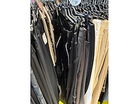 Dames broeken (178 stuks) - afbeelding 30 van  60