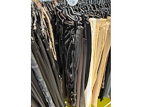 Dames broeken (178 stuks) - afbeelding 31 van  60