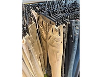 Dames broeken (178 stuks) - afbeelding 42 van  60