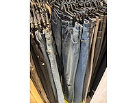 Dames broeken (178 stuks) - afbeelding 49 van  60