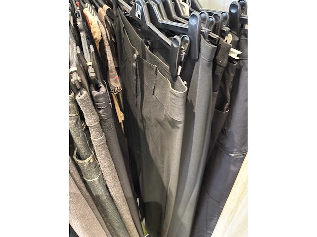 Dames broeken (178 stuks) - afbeelding 57 van  60