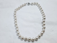 Dames parelsnoer collier - met echte japanse parels - anna valerie adolf - afbeelding 1 van  3