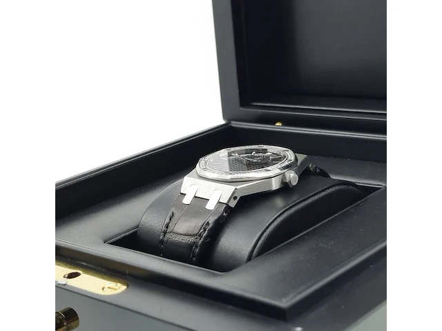 Dames polshorloge, audemars piguet, royal oak 67651st,zz.d002cr.01 - afbeelding 29 van  48