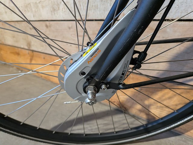 Dames stadsfiets, cortina, u1 - afbeelding 4 van  12