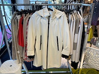 Dames (winter) jassen (52 stuks) - afbeelding 10 van  20