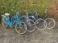 Damesfiets (4x) - afbeelding 1 van  8