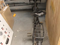 Damesfiets cortina, opknappertje. - afbeelding 3 van  4