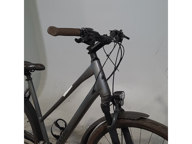 Damesfiets, cube, slx - afbeelding 13 van  17
