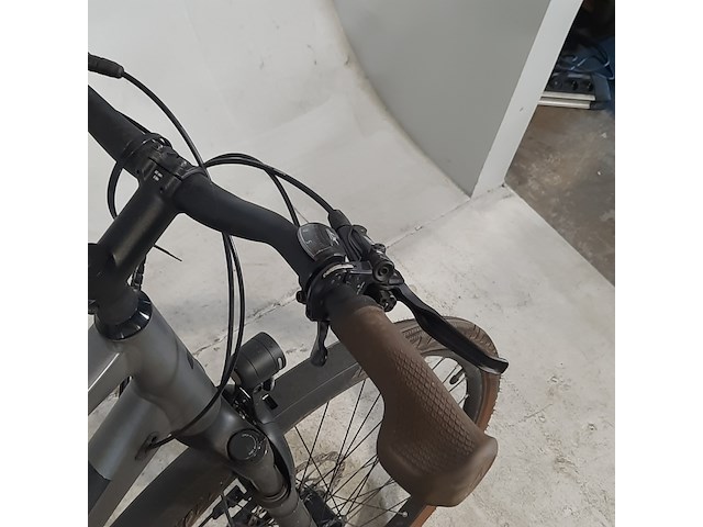 Damesfiets, cube, slx - afbeelding 16 van  17