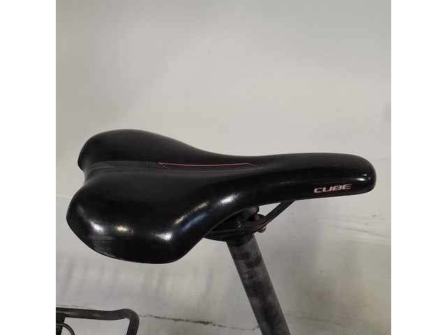 Damesfiets, cube, touring - afbeelding 8 van  13
