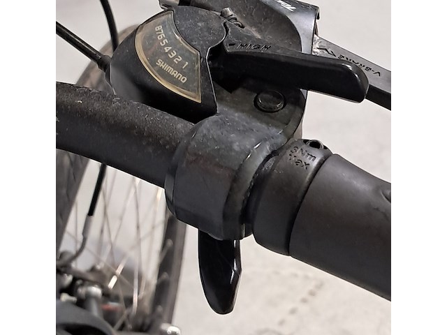 Damesfiets, cube, touring - afbeelding 8 van  11