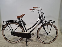 Damesfiets, raaks