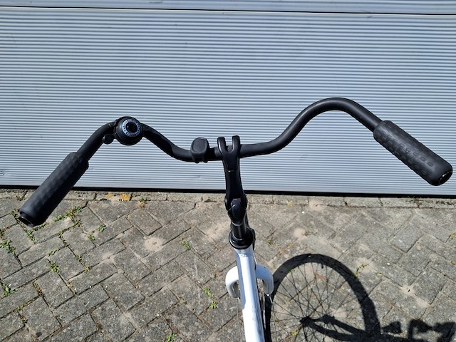 Damesfiets, wit - afbeelding 3 van  14
