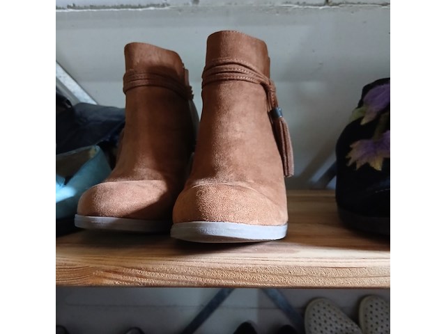Damesschoenen allerlei soorten/kleuren - afbeelding 6 van  18