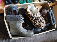 Damesschoenen en nette herenschoenen - afbeelding 3 van  12