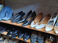 Damesschoenen en nette herenschoenen - afbeelding 8 van  12