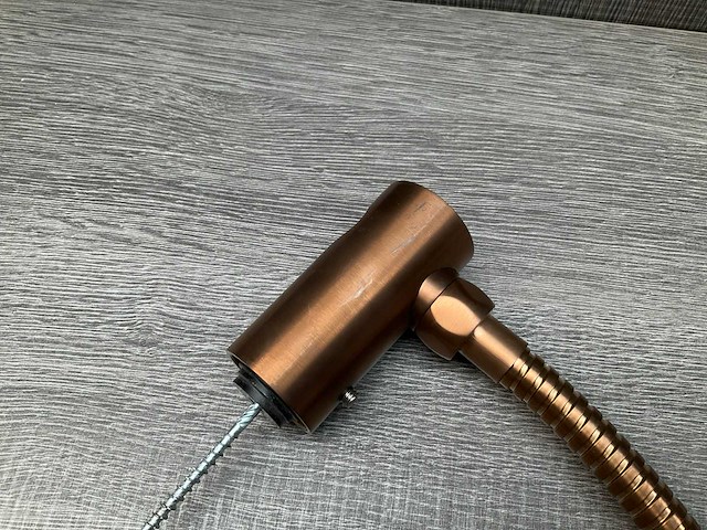 Damixa iris hoofddouche met wandarm glijstang en staaf handdouche brushed copper - afbeelding 10 van  10