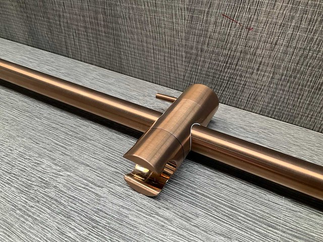 Damixa iris hoofddouche met wandarm glijstang en staaf handdouche brushed copper - afbeelding 8 van  10