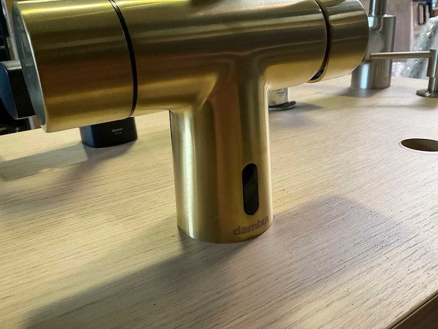 Damixa silhouet touchless sensor keukenmengkraan met sensor messing pvd - afbeelding 5 van  8