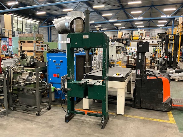 Dana-dis hydraulische pers - afbeelding 1 van  12