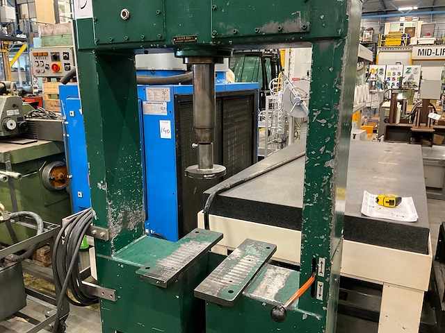 Dana-dis hydraulische pers - afbeelding 9 van  12