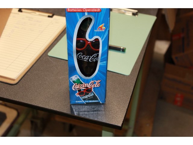 Dancing coca cola 4 stuks in ds 007 - afbeelding 2 van  3