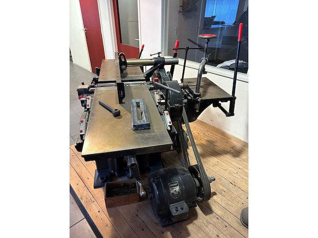 Danckaert - 1932 - vlakvandiktebank/langgat boorcombinatie - afbeelding 5 van  11