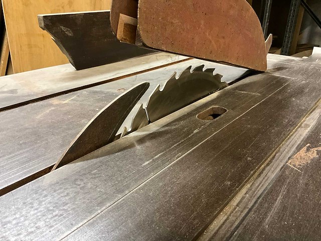 Danckaert tafelcirkelzaagmachine - afbeelding 3 van  8