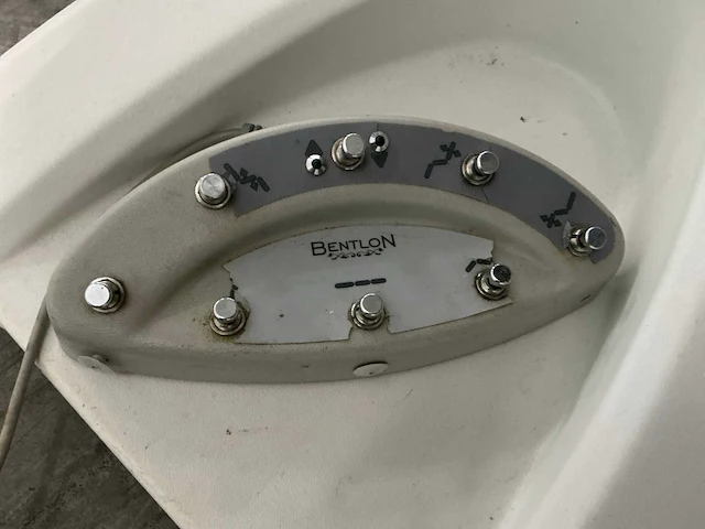 Danconr benton platinum elektrische behandelstoel - afbeelding 2 van  10
