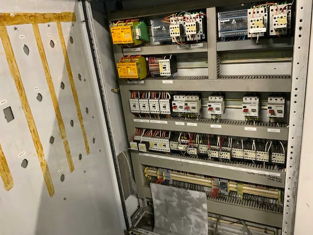 Danconveyor palletiseerinstallatie - afbeelding 10 van  10