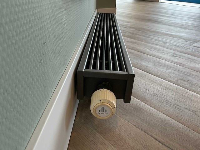 Danfoss - radiator 100 cm - afbeelding 3 van  4