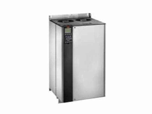 Danfoss - vlt automationdrive - fc-302p55kt5e20h1xgxxxxsxxxxa0bxcxxxxdx - frequentieregelaar - afbeelding 1 van  3