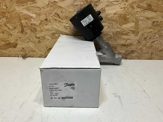 Danfoss 042n4457 hoek afsluiter - afbeelding 4 van  6