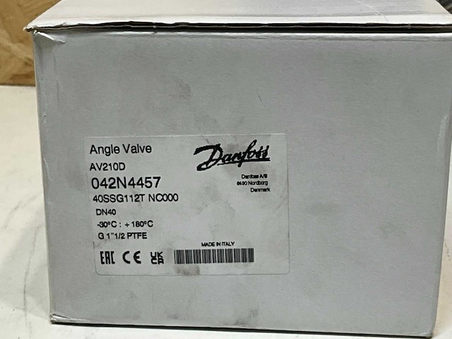 Danfoss 042n4457 hoek afsluiter - afbeelding 5 van  6