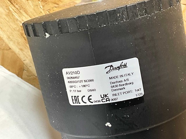 Danfoss 042n4457 hoek afsluiter - afbeelding 6 van  6